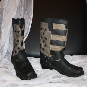 Durango Motor Cowboy Boots